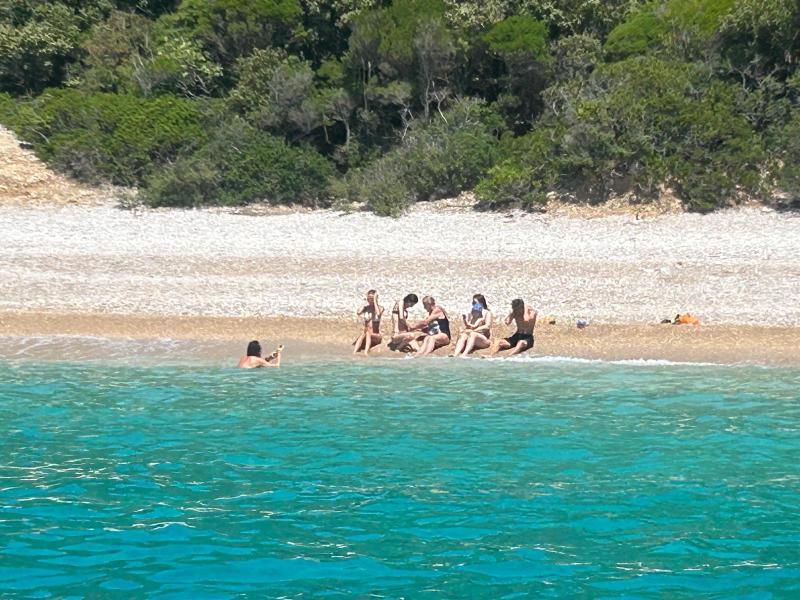 lubenice beach